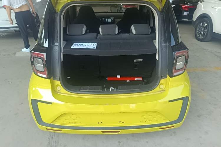 Used SOL E10X 2021 302 km Range Luxury Version 31.4 kWh Trunk