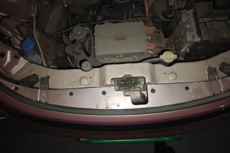 Used SOL E10X 2022 Flower Fairy Design Four-Leaf Clover Engine Bay