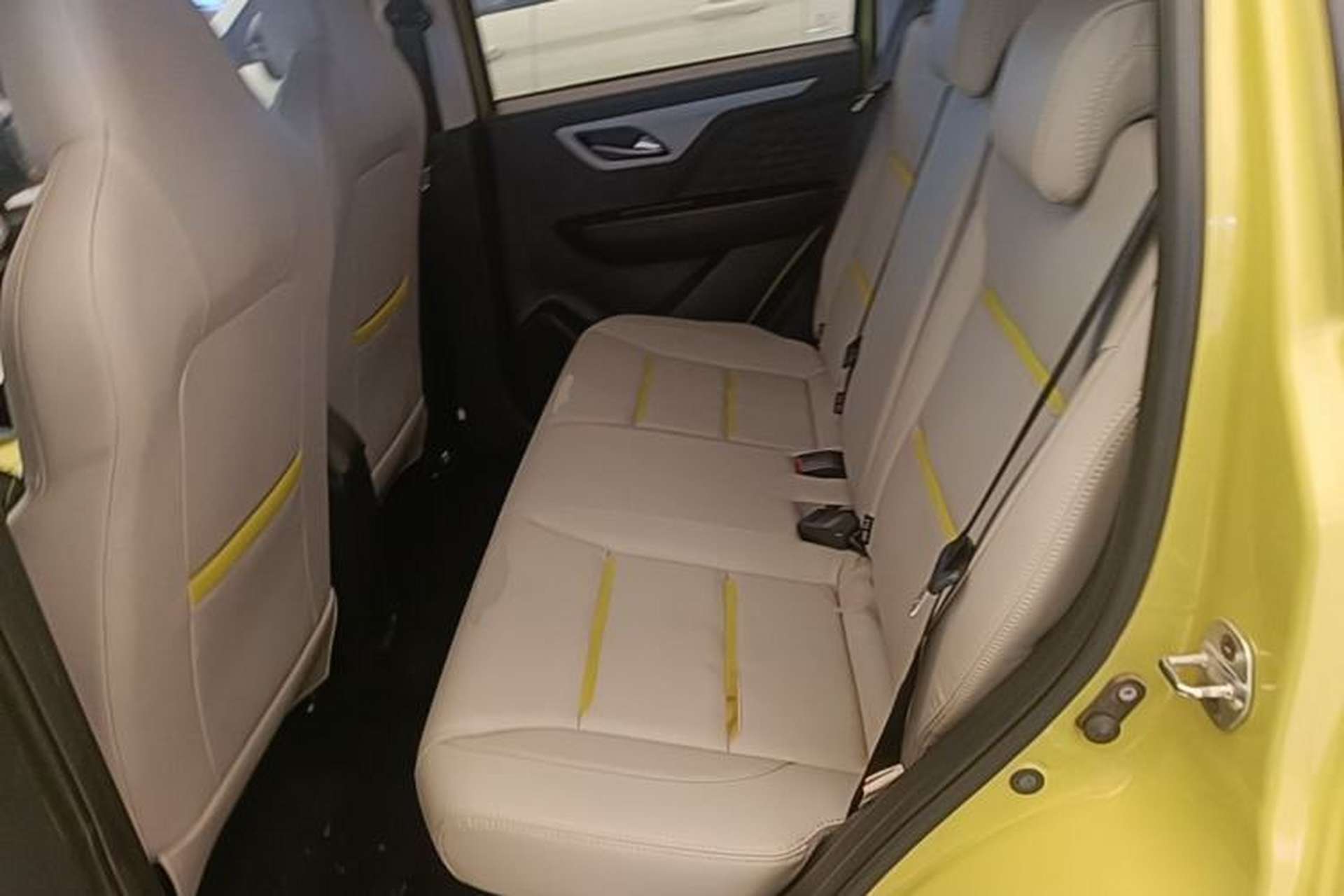 Used SOL E10X 2022 Flower Fairy Style Baby's Breath Left Rear Seat