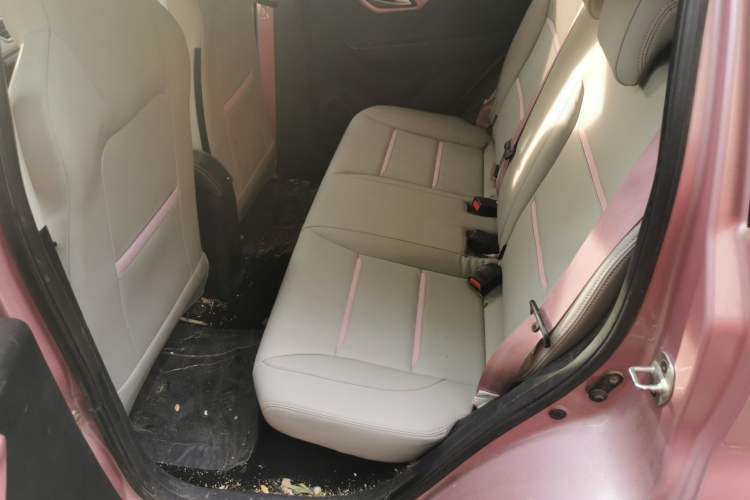 Used SOL E10X 2022 Flower Fairy Style Baby's Breath Left Rear Seat
