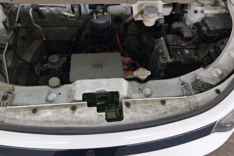 Used SOL E10X 2022 Flower Fairy Design Four-Leaf Clover Engine Bay