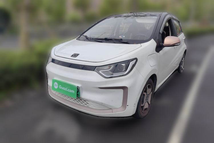 Used SOL E10X 2022 Flower Fairy Style Baby's Breath Front Left 45 Deg