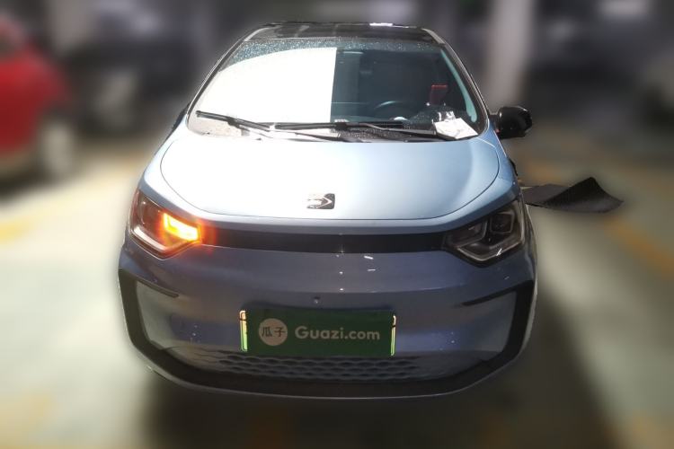 Used SOL E10X 2023 Anniversary Edition 301km Sunflower 45kW Front