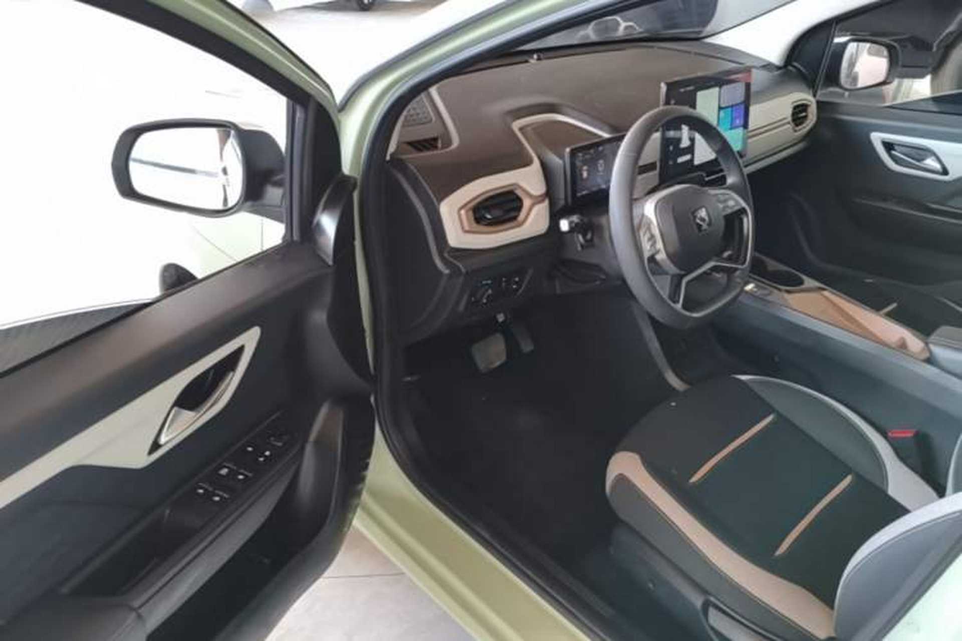 Used SOL E10X 2023 Anniversary Edition 301km Starry Sky 45kW Driver Seat