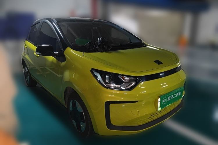Used SOL E10X 2023 200 km Lavender 30 kW Front Right 45 Deg