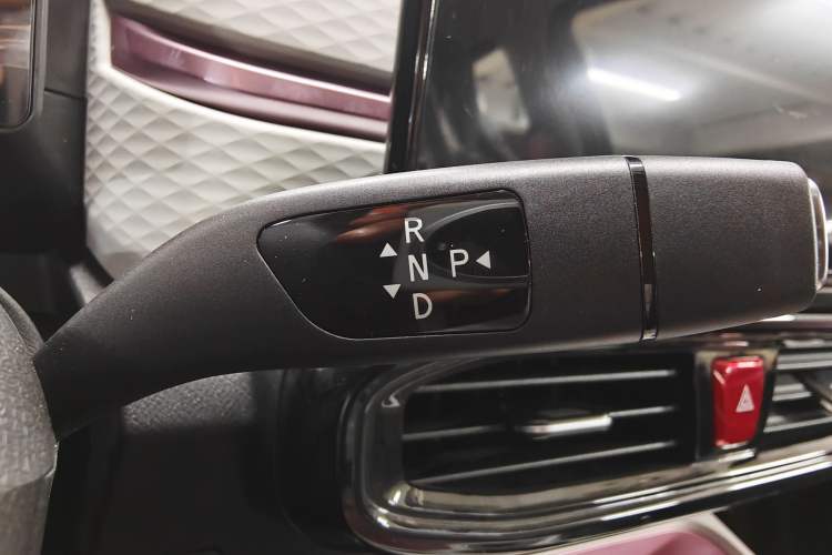 Used SOL E10X 2023 Anniversary Edition 301km Starry Sky 45kW Gear Lever