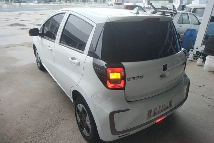 Used SOL E10X 2023 251 km Cloverleaf 36 kW Rear Left 45 Deg