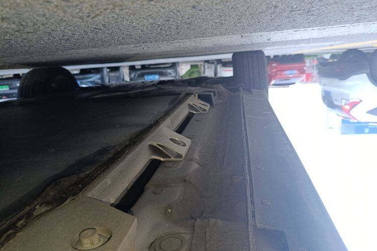 Used SOL E20X 2020 Extraordinary Edition Chassis Rear Left