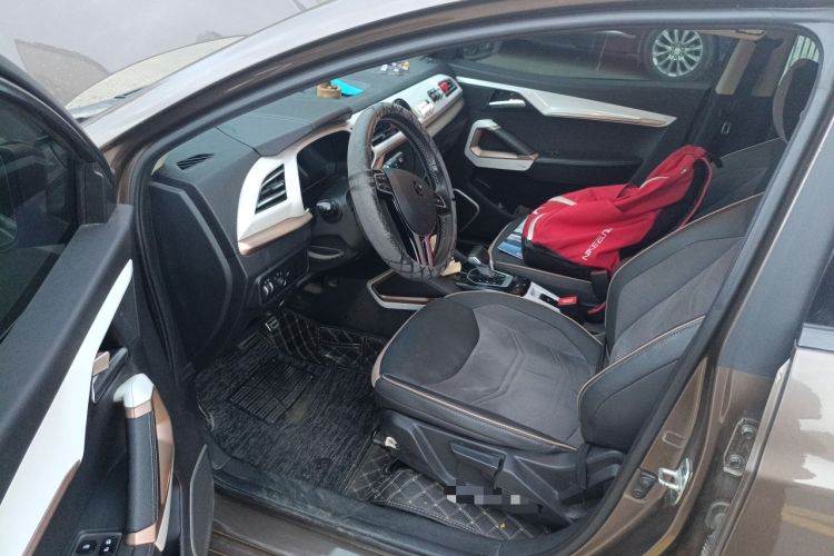 Used SOL E20X 2020 Extraordinary Edition Driver Seat