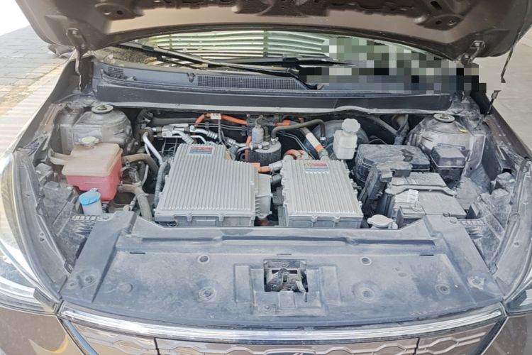 Used SOL E20X 2020 Extraordinary Edition Engine Bay