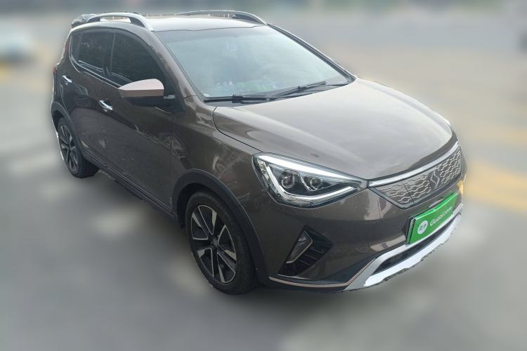 Used SOL E20X 2020 Extraordinary Edition Front Right 45 Deg