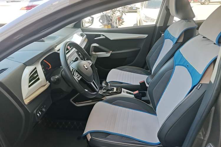 Used SOL E20X 2020 Extraordinary Edition Left Front Seat