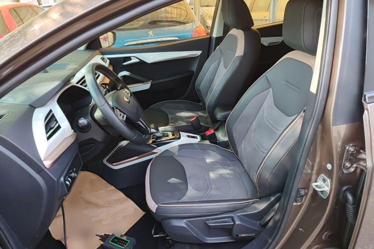 Used SOL E20X 2020 Extraordinary Edition Left Front Seat