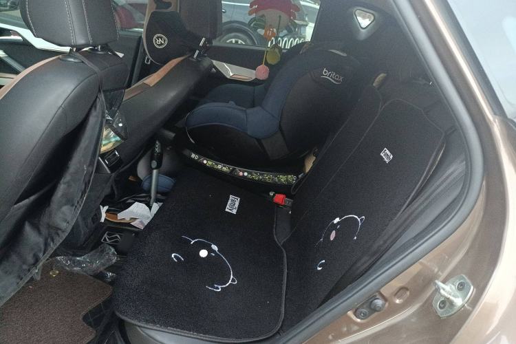 Used SOL E20X 2020 Extraordinary Edition Left Rear Seat