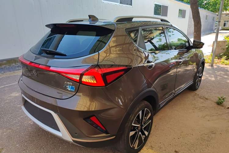 Used SOL E20X 2020 Extraordinary Edition Rear Right 45 Deg