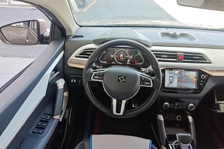 Used SOL E20X 2020 Extraordinary Edition Steering Wheel