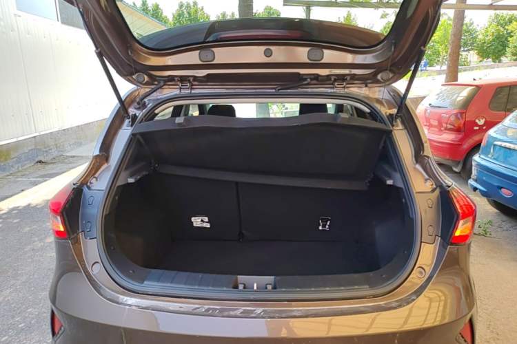 Used SOL E20X 2020 Extraordinary Edition Trunk