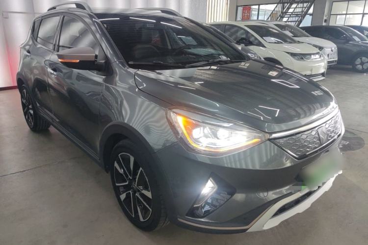 Used SOL E20X 2020 Extraordinary Edition Front Right 45 Deg
