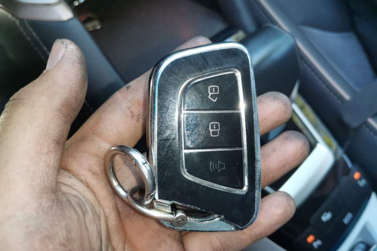 Used SOL E20X 2020 Extraordinary Edition Interior 1