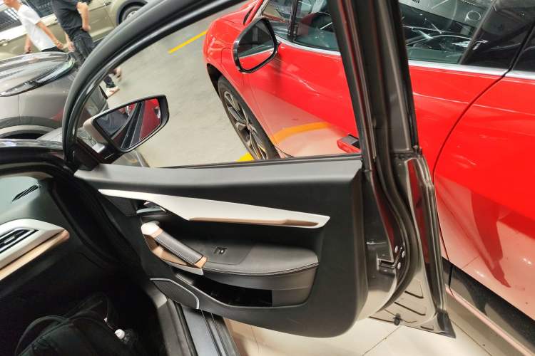 Used SOL E20X 2020 Heartbeat Edition Right Front Door Interior