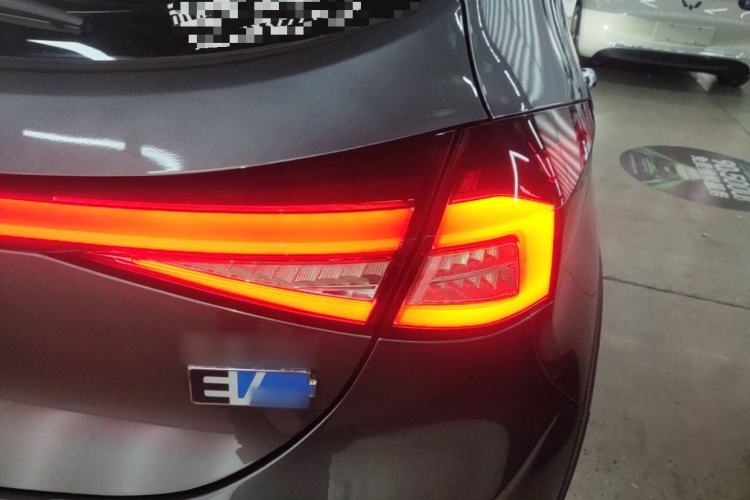 Used SOL E20X 2020 Extraordinary Edition Right Rear Taillight