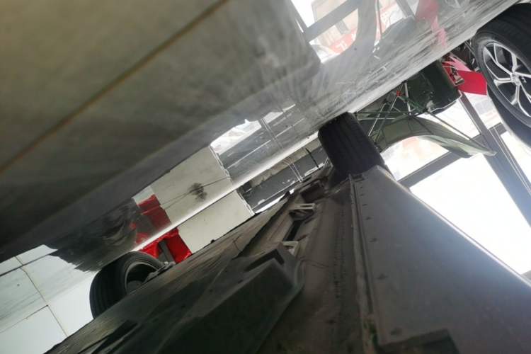 Used SOL E20X 2020 Extraordinary Edition Right Side Sill