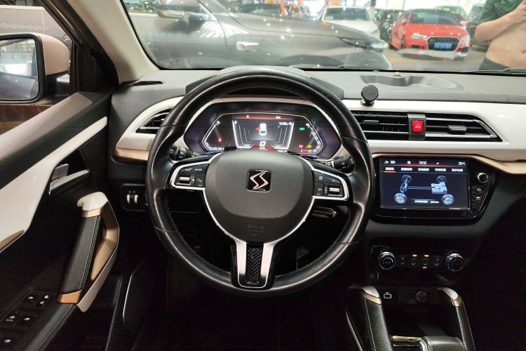Used SOL E20X 2020 Heartbeat Edition Steering Wheel