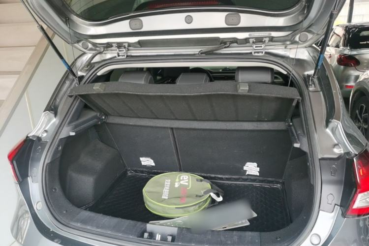 Used SOL E20X 2020 Extraordinary Edition Trunk