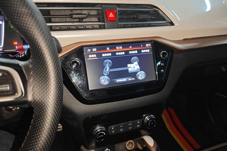Used SOL E20X 2020 Heartbeat Edition Audio And AC Panel