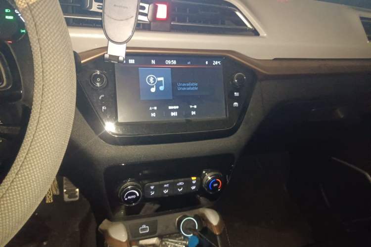 Used SOL E20X 2020 Heartbeat Edition Audio And AC Panel