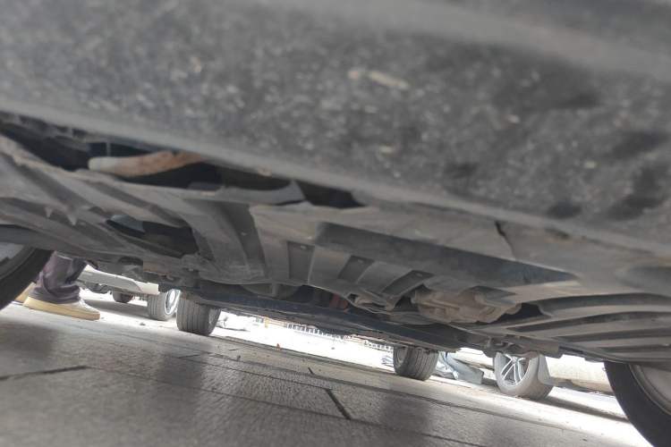 Used SOL E20X 2020 Heartbeat Edition Chassis Front