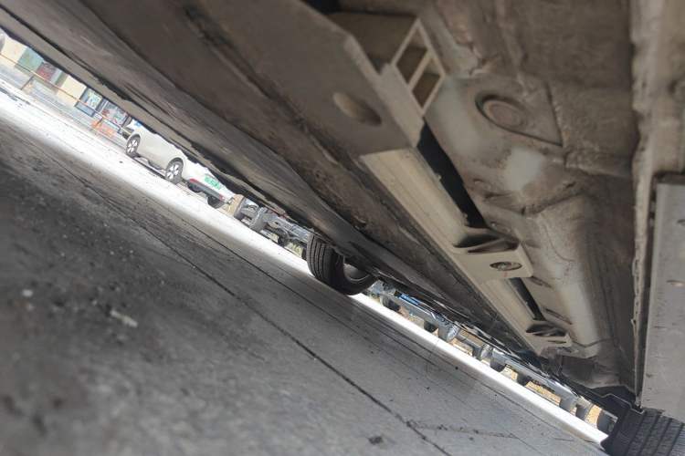 Used SOL E20X 2020 Heartbeat Edition Chassis Rear Right