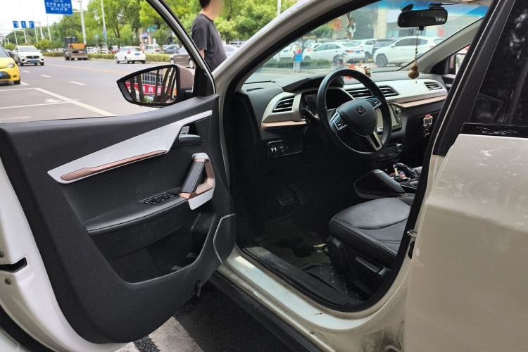 Used SOL E20X 2020 Extraordinary Edition Driver Seat