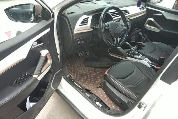 Used SOL E20X 2020 Heartbeat Edition Driver Seat
