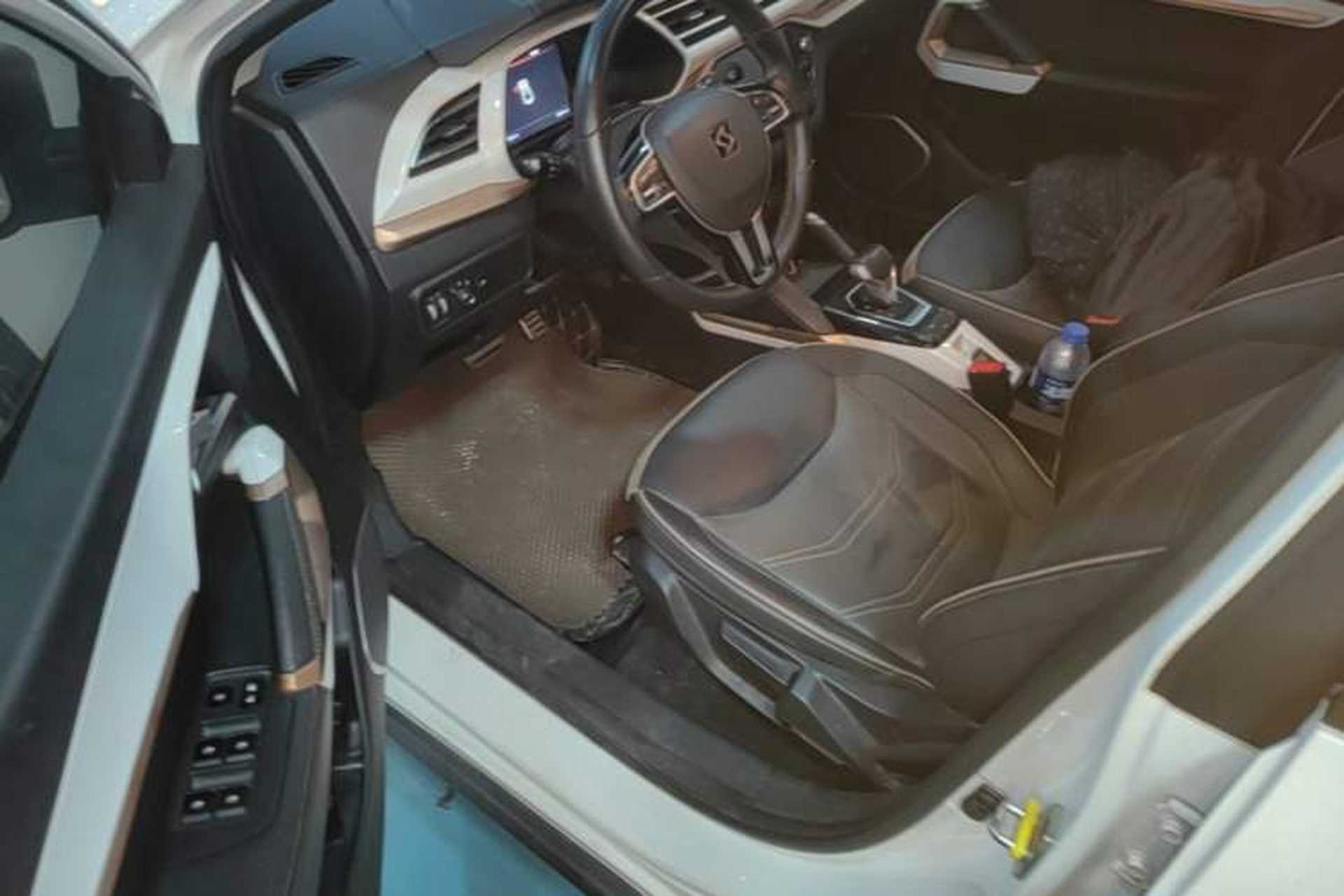 Used SOL E20X 2020 Extraordinary Edition Driver Seat