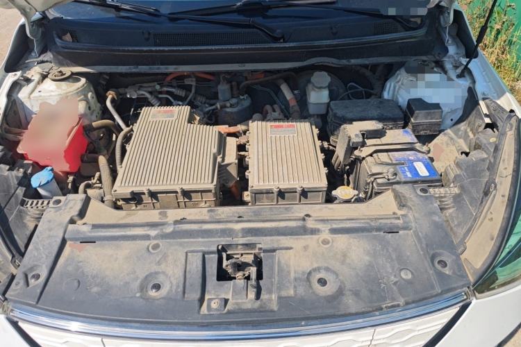 Used SOL E20X 2020 Extraordinary Edition Engine Bay