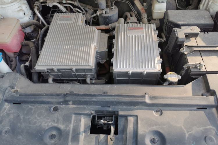 Used SOL E20X 2020 Extraordinary Edition Engine Bay