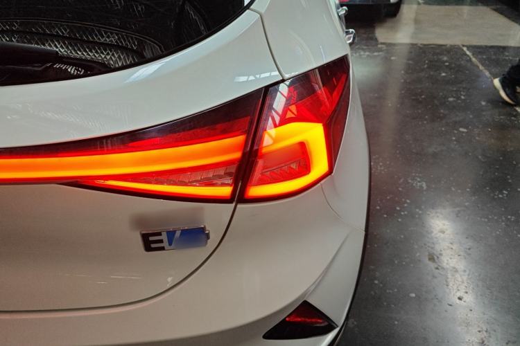Used SOL E20X 2020 Heartbeat Edition Exterior 3