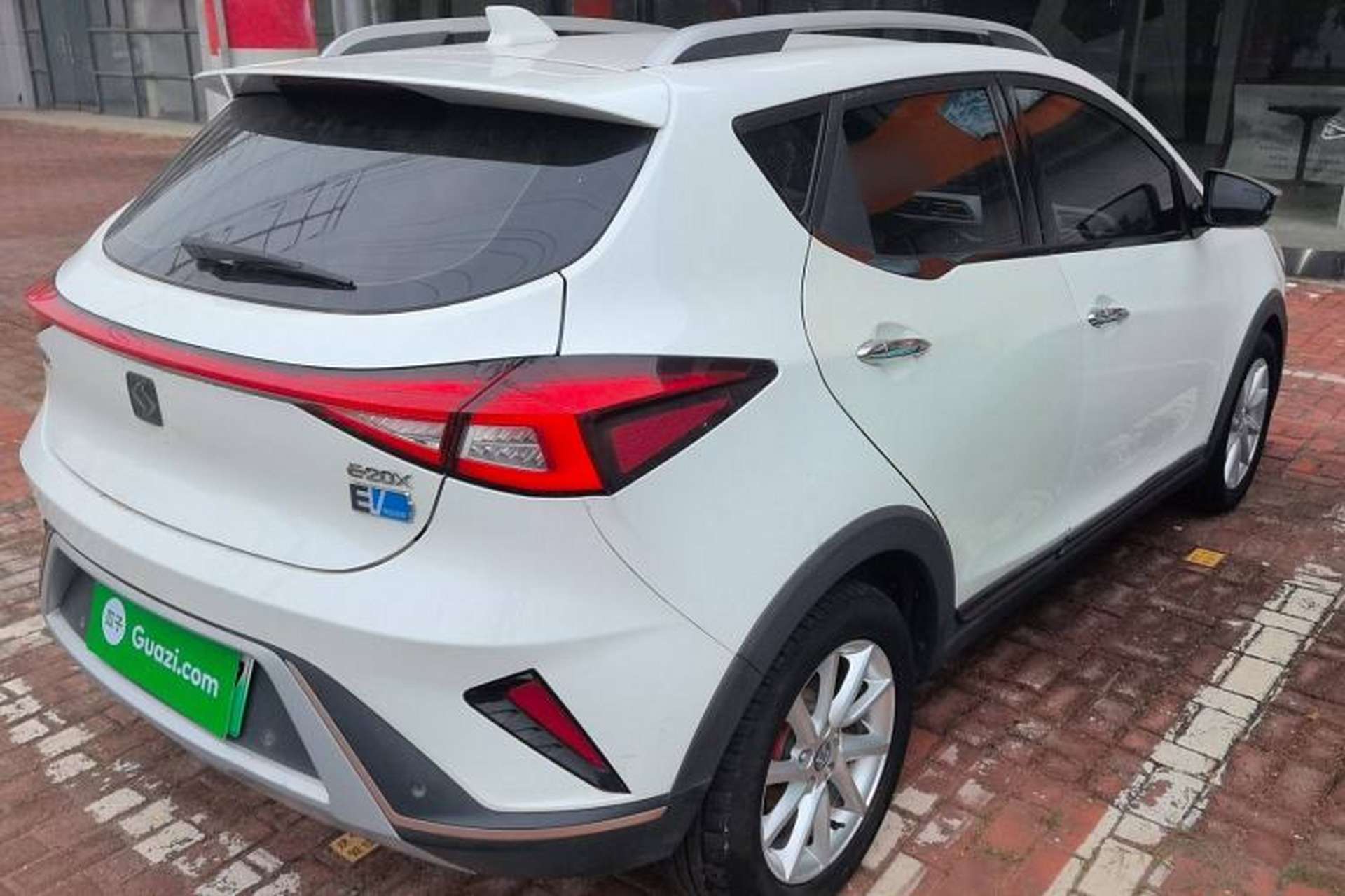Used SOL E20X 2020 Heartbeat Edition Exterior 5