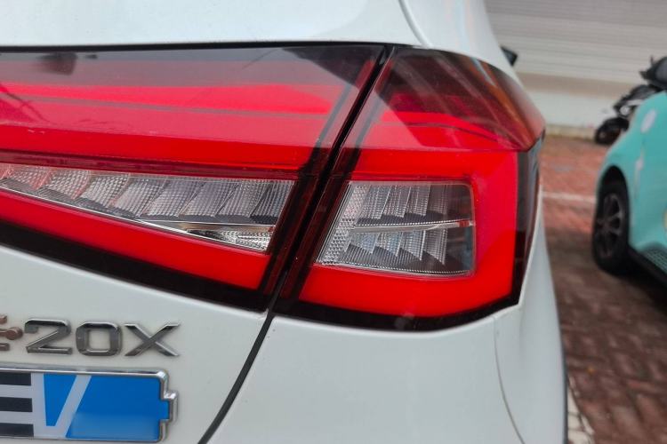 Used SOL E20X 2020 Heartbeat Edition Exterior 6
