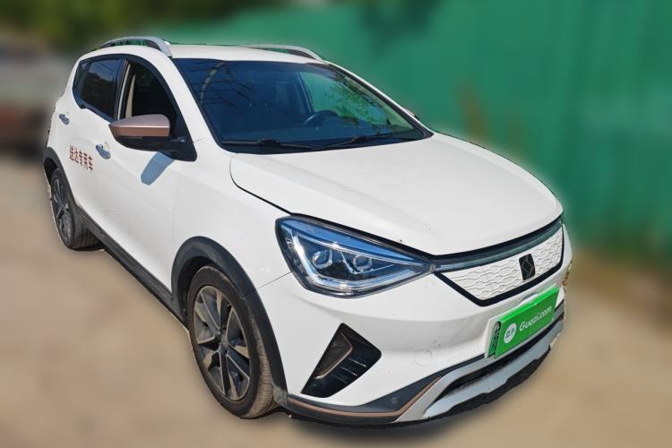 Used SOL E20X 2020 Extraordinary Edition Front Right 45 Deg
