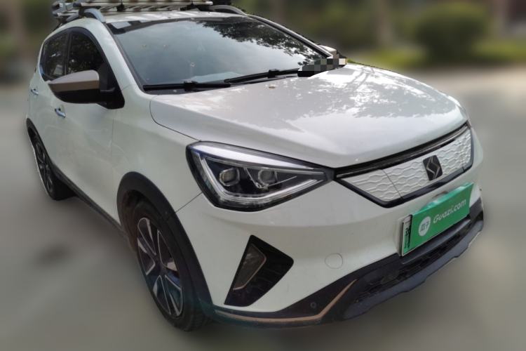 Used SOL E20X 2020 Extraordinary Edition Front Right 45 Deg