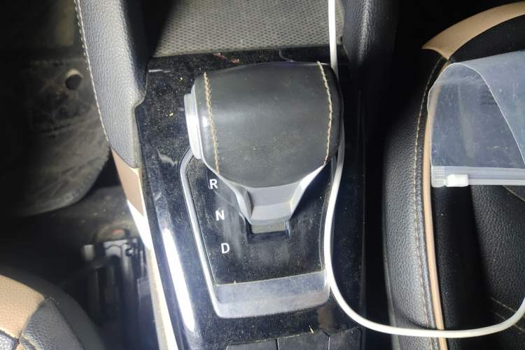 Used SOL E20X 2020 Heartbeat Edition Gear Lever