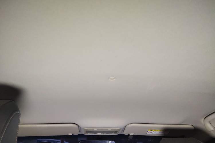 Used SOL E20X 2020 Heartbeat Edition Headliner