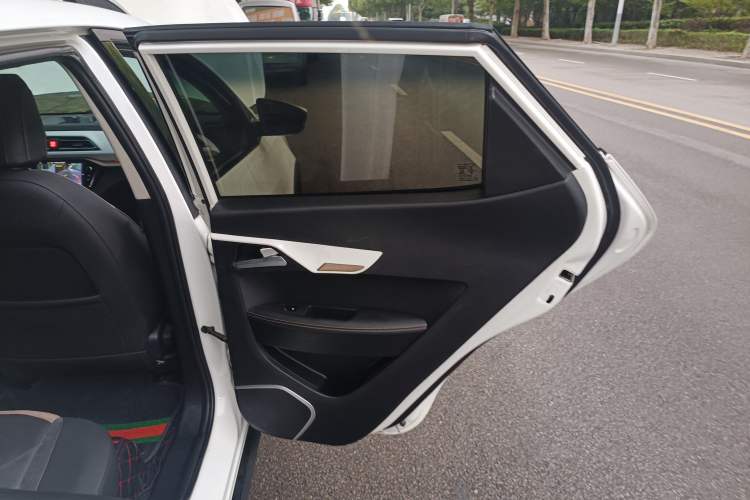Used SOL E20X 2020 Extraordinary Edition Interior 6