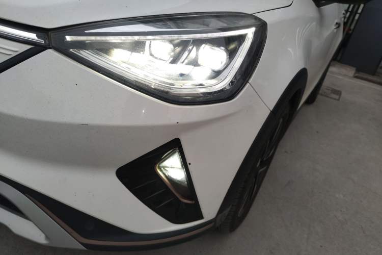 Used SOL E20X 2020 Extraordinary Edition Left Front Headlight