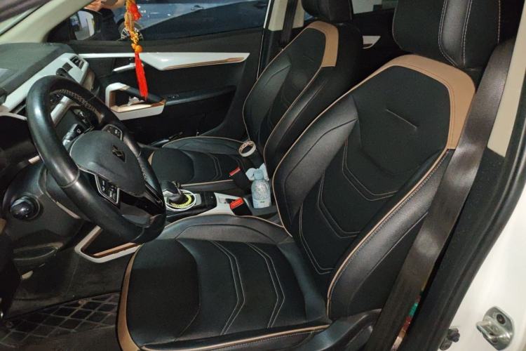 Used SOL E20X 2020 Heartbeat Edition Left Front Seat