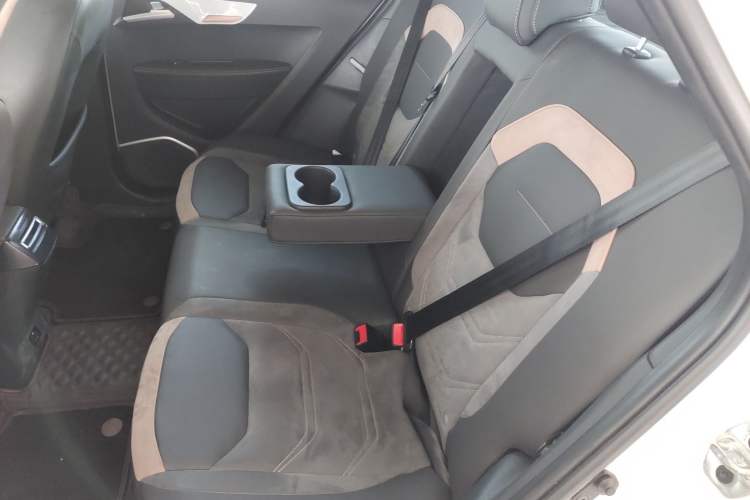 Used SOL E20X 2020 Extraordinary Edition Left Rear Seat