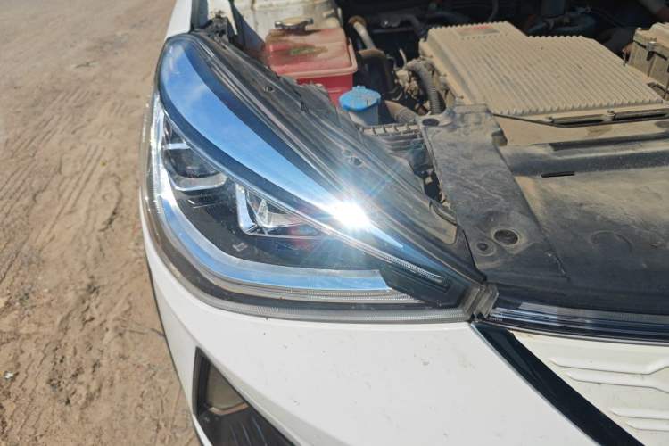 Used SOL E20X 2020 Extraordinary Edition Right Front Headlight