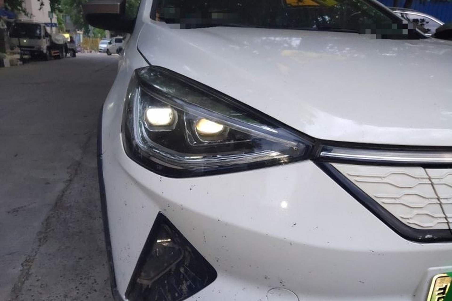 Used SOL E20X 2020 Heartbeat Edition Right Front Headlight